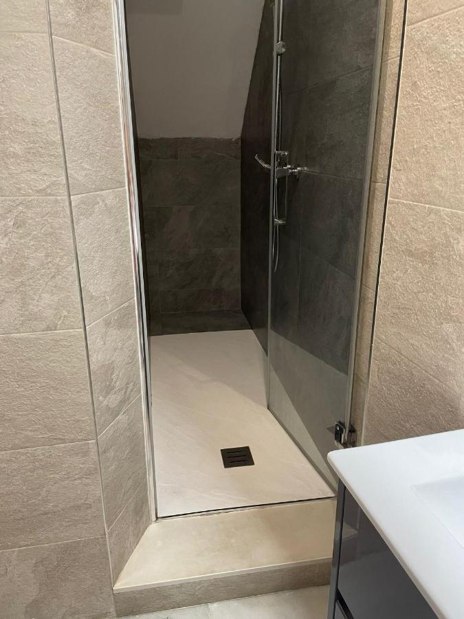 Piso A 60 Metros De La Catedral Apartment Seville Luaran gambar